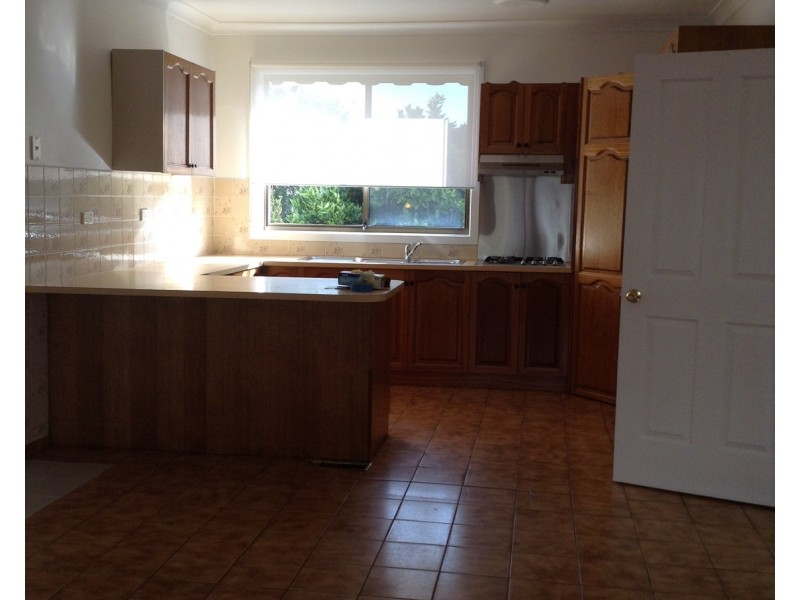 13 Donald Street, Morwell VIC 3840