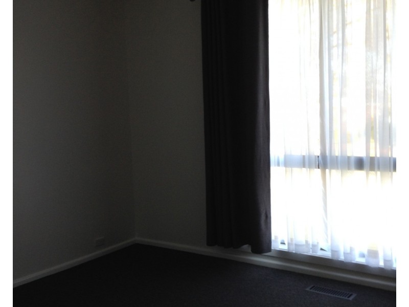 13 Donald Street, Morwell VIC 3840