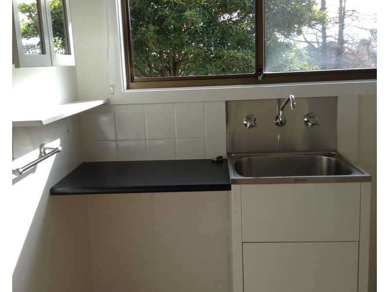 13 Donald Street, Morwell VIC 3840