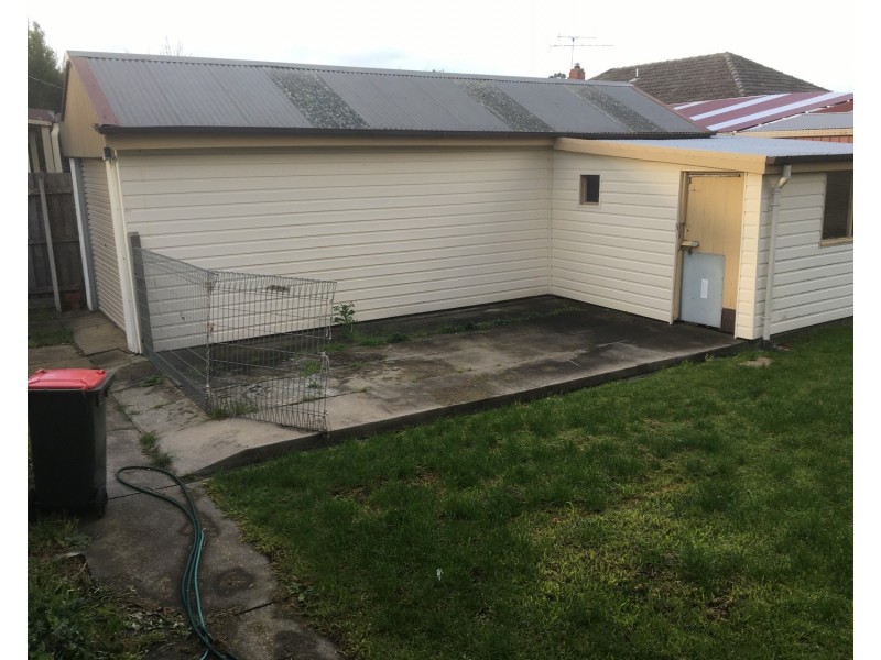 28 Hopetoun Avenue, Morwell VIC 3840