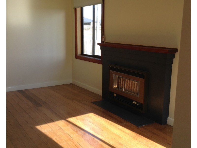 28 Collin Street, Morwell VIC 3840