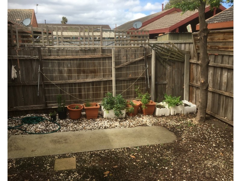 63 Dell Circuit, Morwell VIC 3840