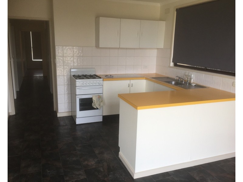 4 Ash Street, Morwell VIC 3840