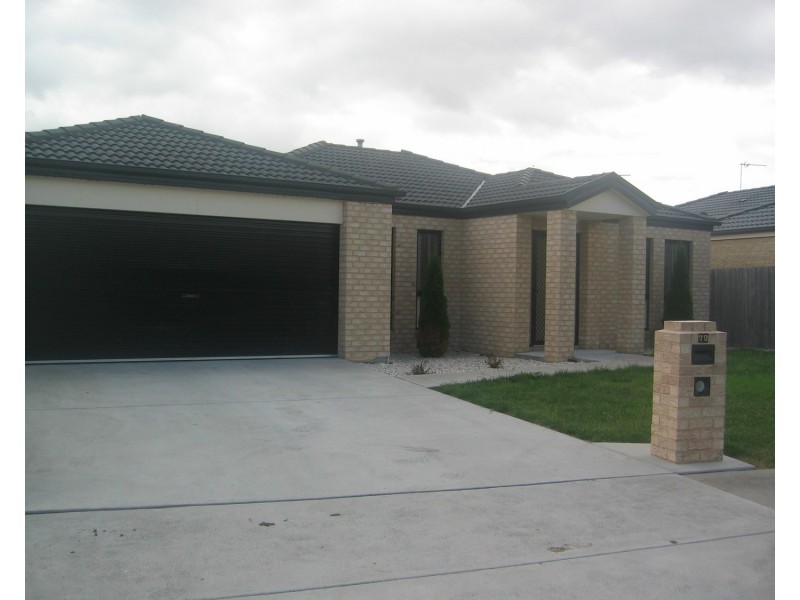 72 Gabo Way, Morwell VIC 3840