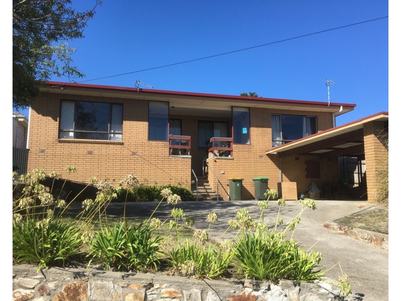 1 & 2/126 Maryvale Road, Morwell VIC 3840