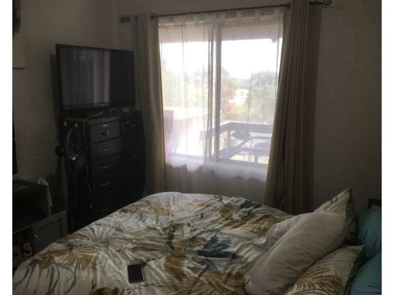 1 & 2/126 Maryvale Road, Morwell VIC 3840