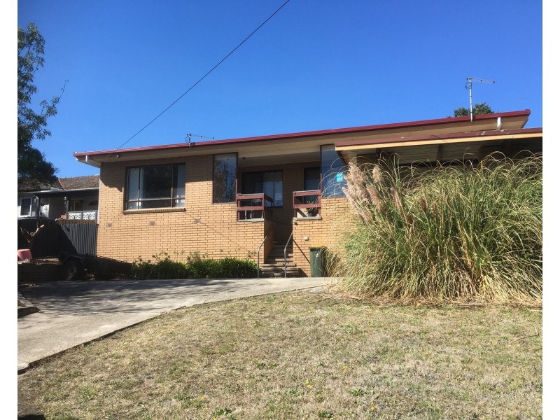 1 & 2/126 Maryvale Road, Morwell VIC 3840