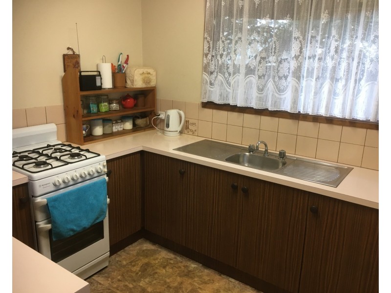 4/23  Gibson Street, Moe VIC 3825