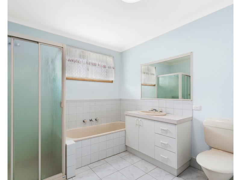 1/34 Hazelwood Road, Morwell VIC 3840