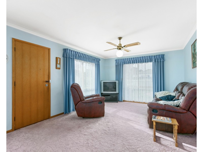 1/34 Hazelwood Road, Morwell VIC 3840