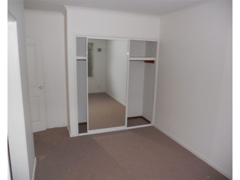 2/15 Well Street, Morwell VIC 3840
