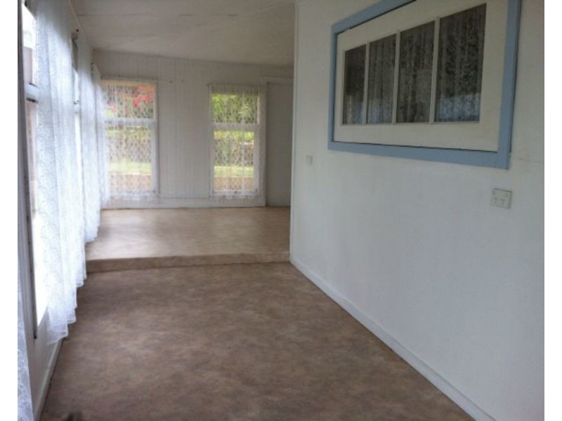 12 Dunbar Avenue, Morwell VIC 3840