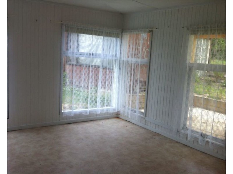 12 Dunbar Avenue, Morwell VIC 3840