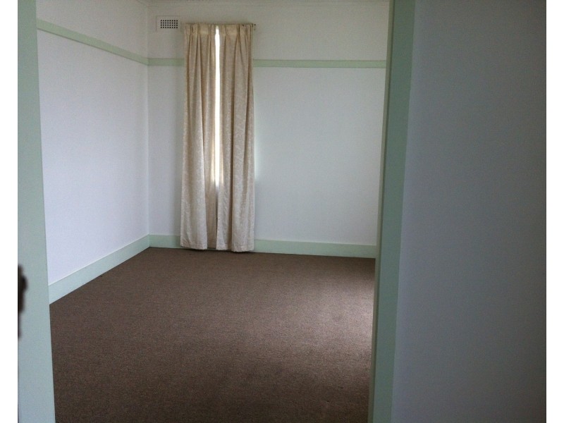 12 Dunbar Avenue, Morwell VIC 3840