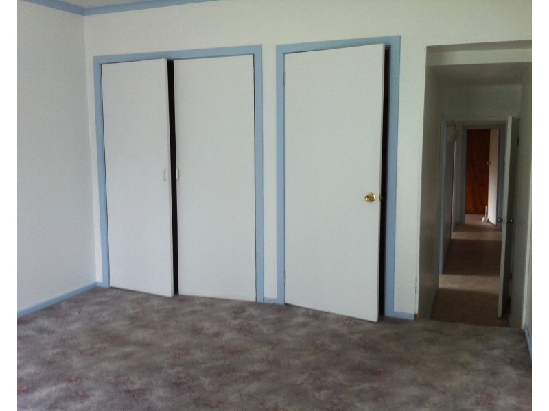 12 Dunbar Avenue, Morwell VIC 3840