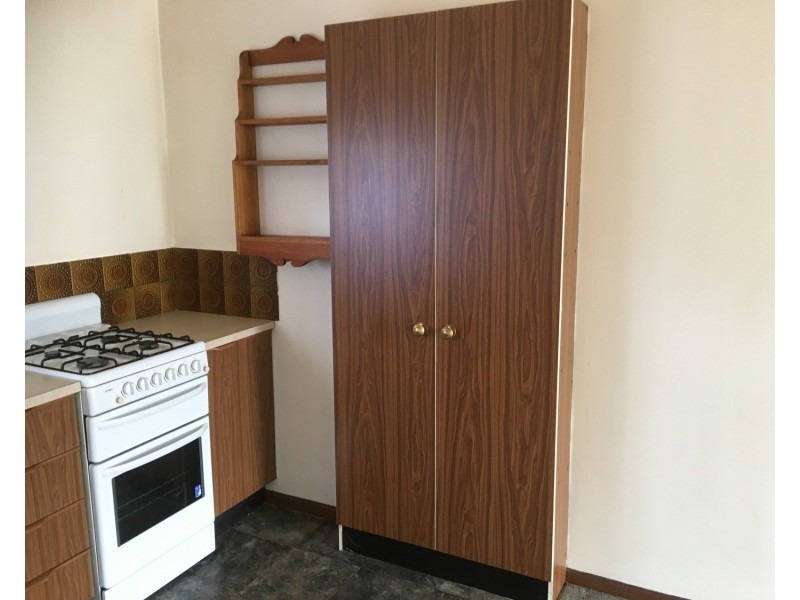 1-6/24  Hazelwood Road, Morwell VIC 3840