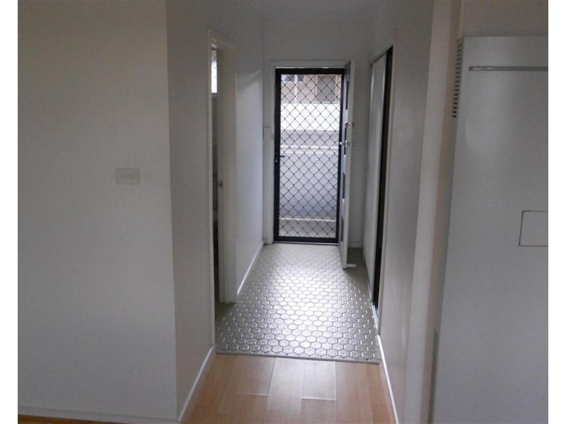 6/15 Well Street, Morwell VIC 3840