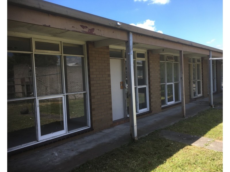 1-4 /17 Hopetoun Avenue, Morwell VIC 3840