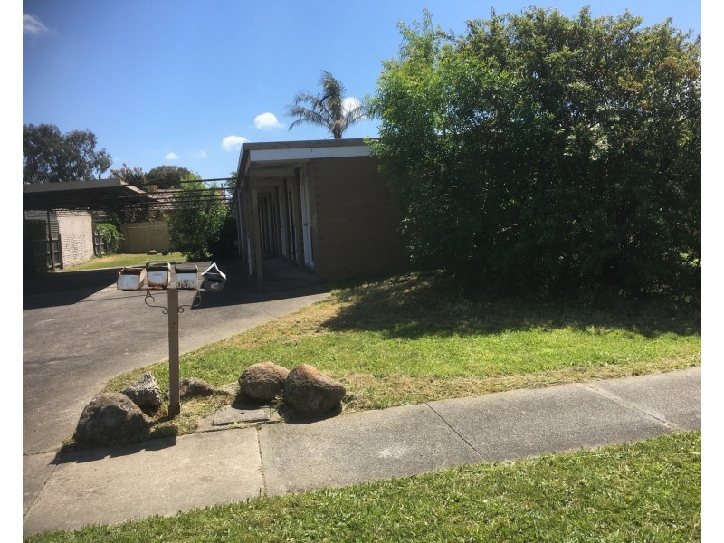 1-4 /17 Hopetoun Avenue, Morwell VIC 3840