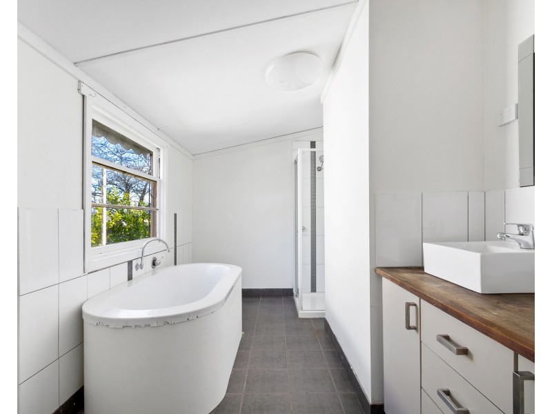 29 Avondale Road, Morwell VIC 3840