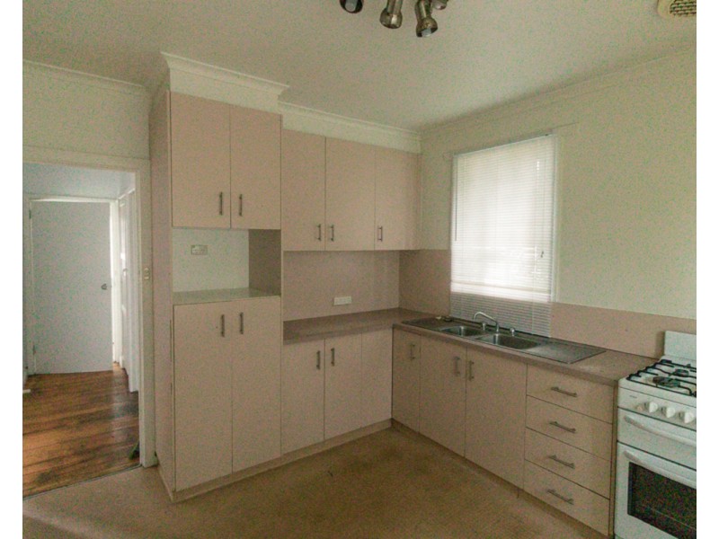 18 Hunt Street, Morwell VIC 3840