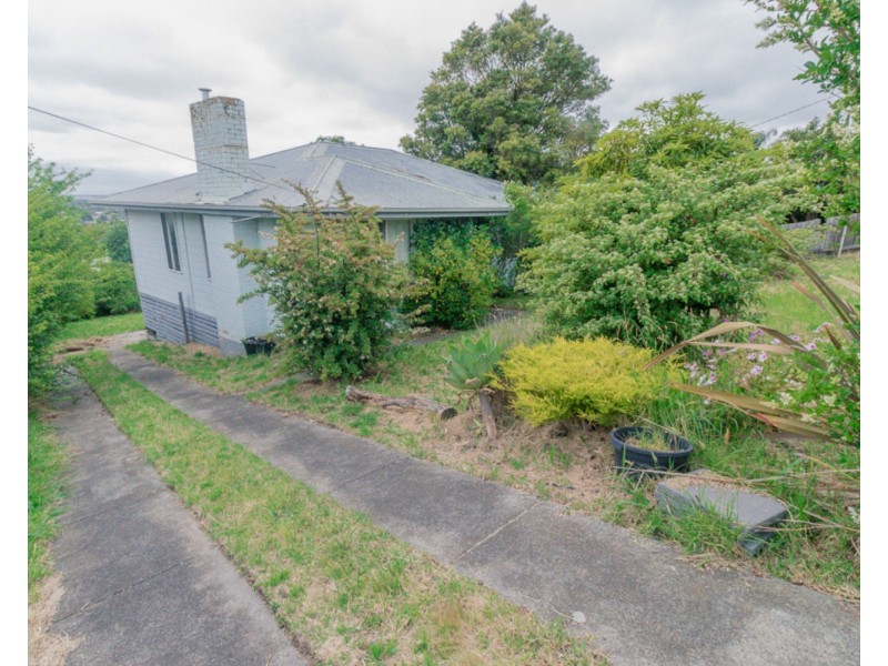 18 Hunt Street, Morwell VIC 3840