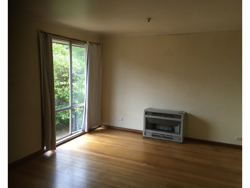 49 Walker Parade, Churchill VIC 3842