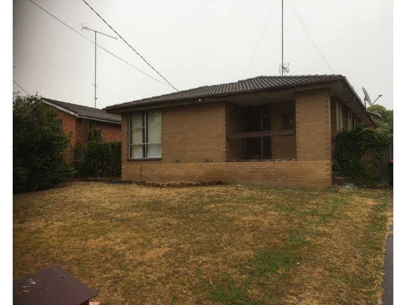 49 Walker Parade, Churchill VIC 3842