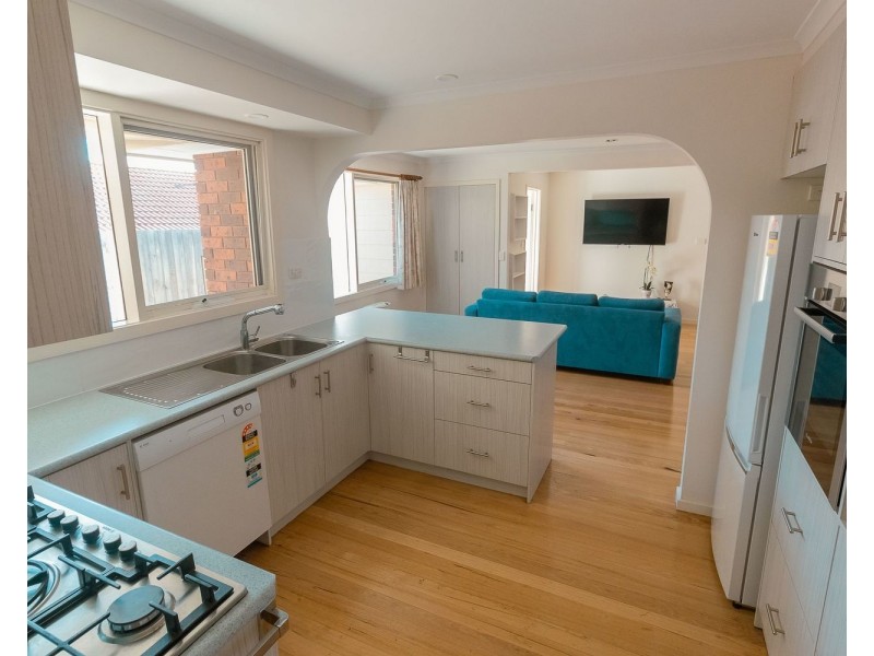 20 Mulcare Crescent, Churchill VIC 3842