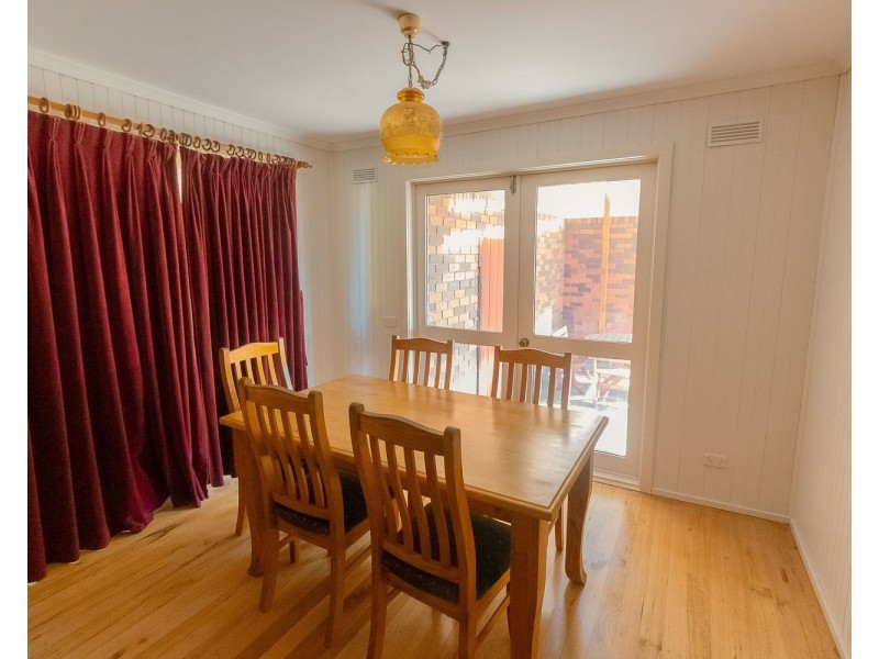 20 Mulcare Crescent, Churchill VIC 3842