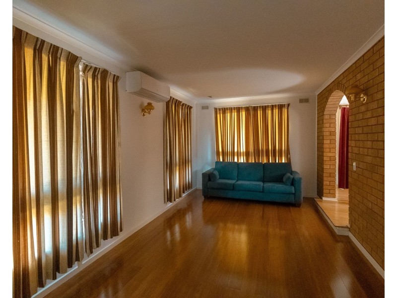 20 Mulcare Crescent, Churchill VIC 3842