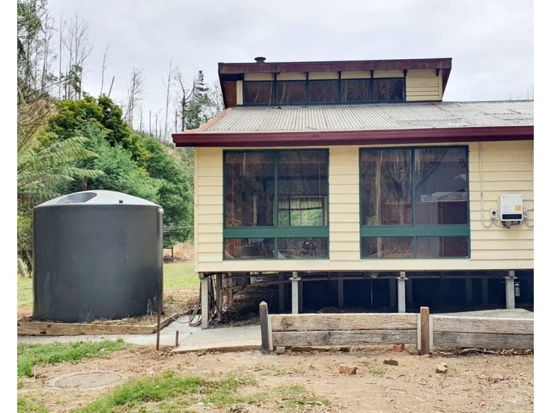 520 Upper Middle Creek Road, Yinnar South VIC 3869