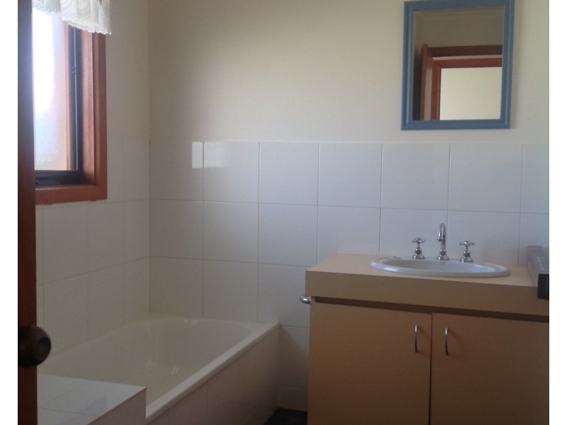 45 Dell Circuit, Morwell VIC 3840
