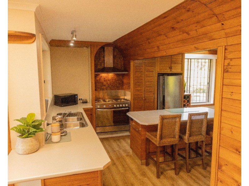 38 Dunbar Grove, Churchill VIC 3842