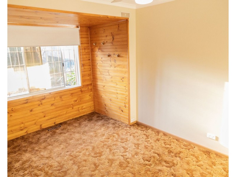 38 Dunbar Grove, Churchill VIC 3842