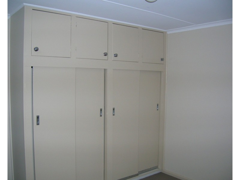 2/140 Mary Street, Morwell VIC 3840