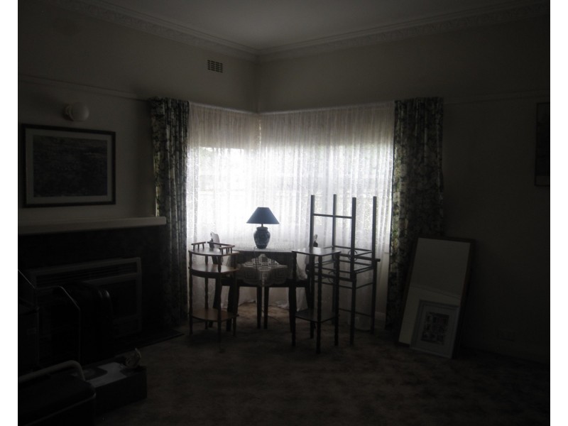 1 Roger Street, Morwell VIC 3840