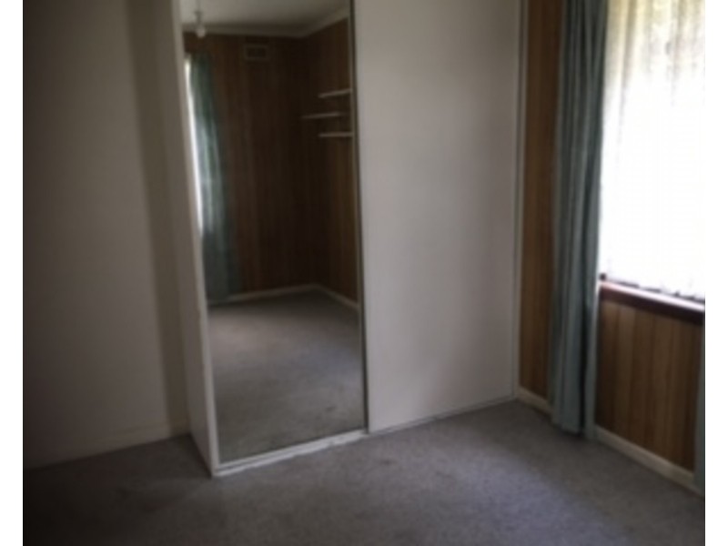 8 Dunbar Street, Morwell VIC 3840