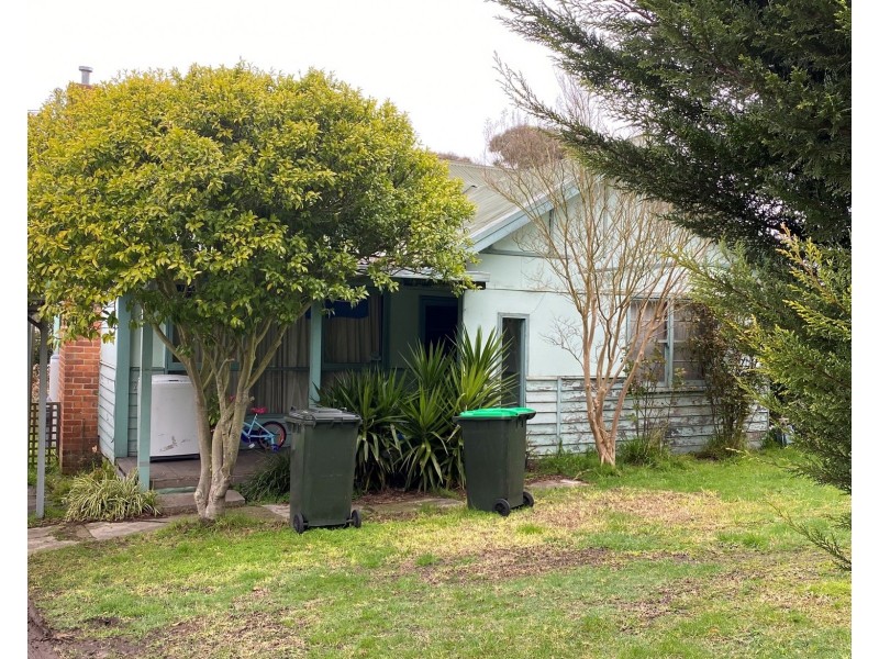 1 Charles Street, Traralgon VIC 3844
