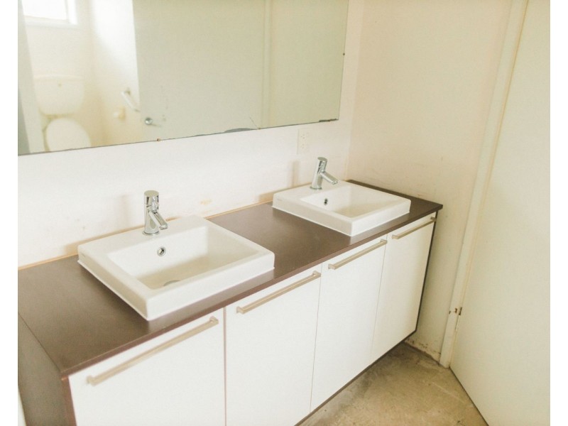 1/15 Well Street, Morwell VIC 3840