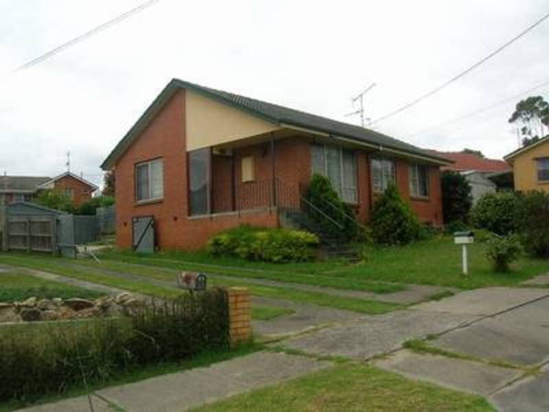 25 Heesom Crescent, Churchill VIC 3842