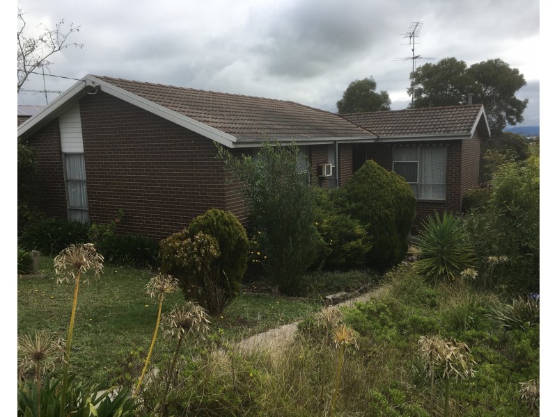3 Blackwood Crescent, Churchill VIC 3842