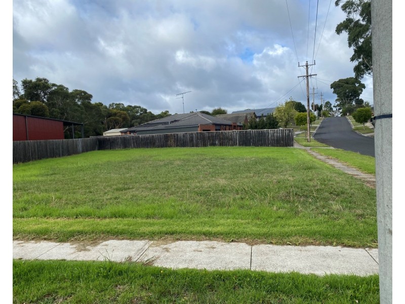 3 Acacia Way, Churchill VIC 3842