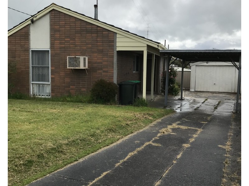 29 Maple Crescent, Morwell VIC 3840