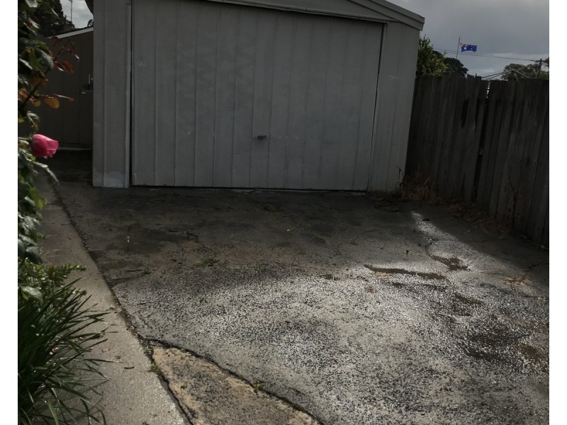 29 Maple Crescent, Morwell VIC 3840