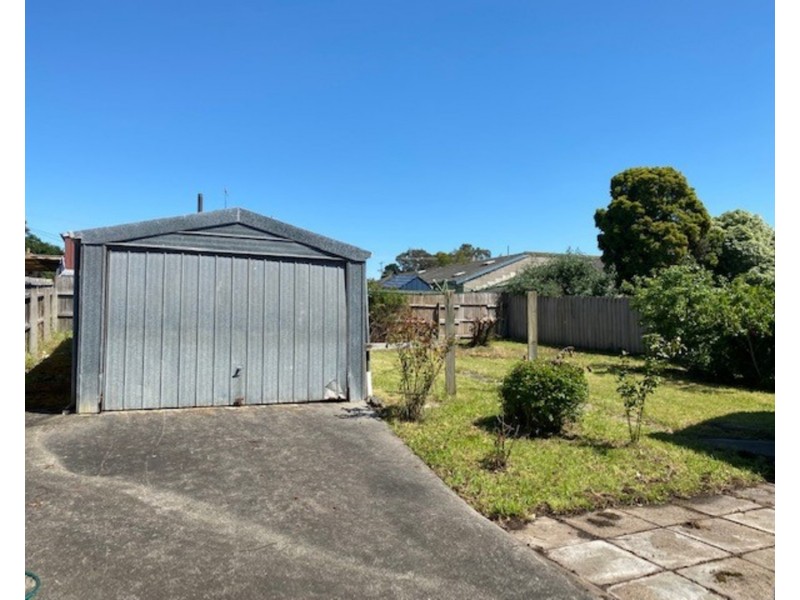 51 Walker Parade, Churchill VIC 3842