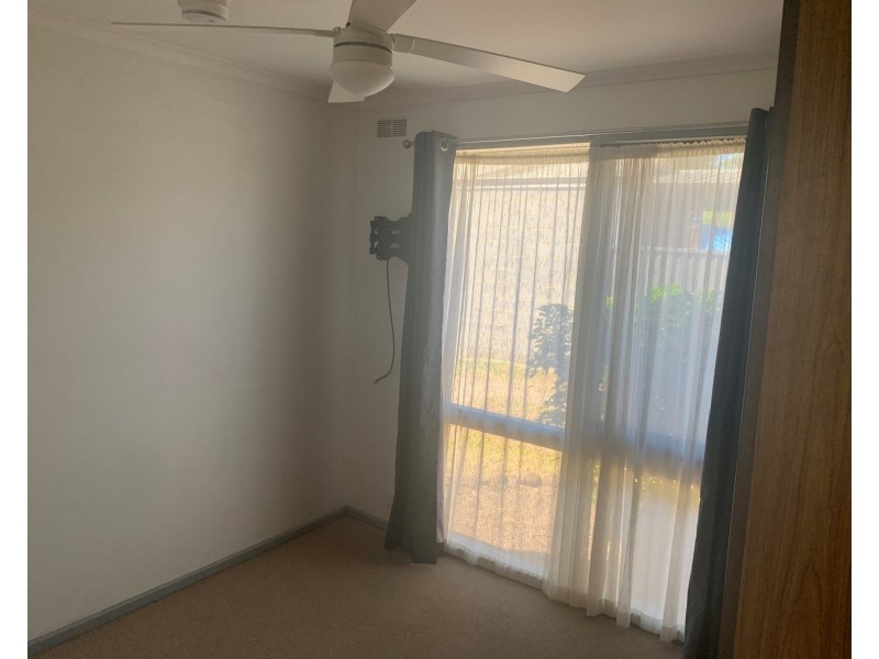 6 Sheoke Grove, Churchill VIC 3842