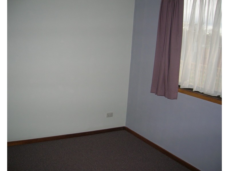 1/105 Elgin Street, Morwell VIC 3840