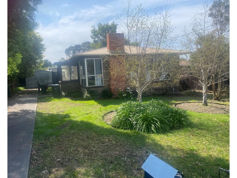 79 Churchill Road, Morwell VIC 3840