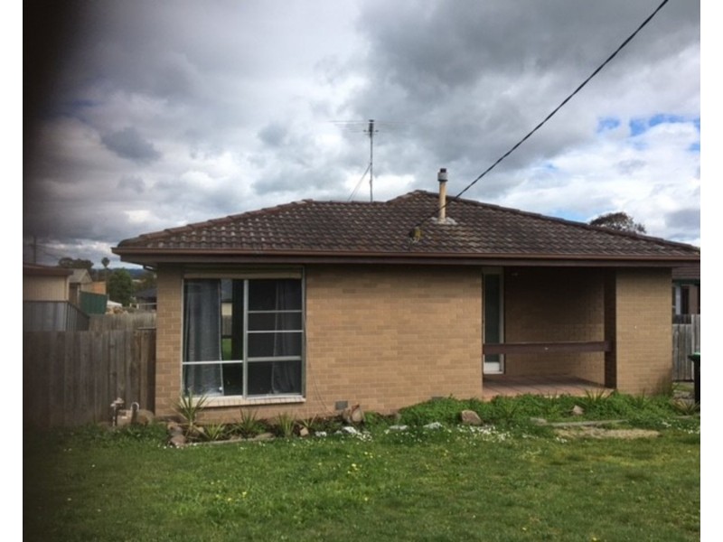 1 Coolabah Drive, Churchill VIC 3842